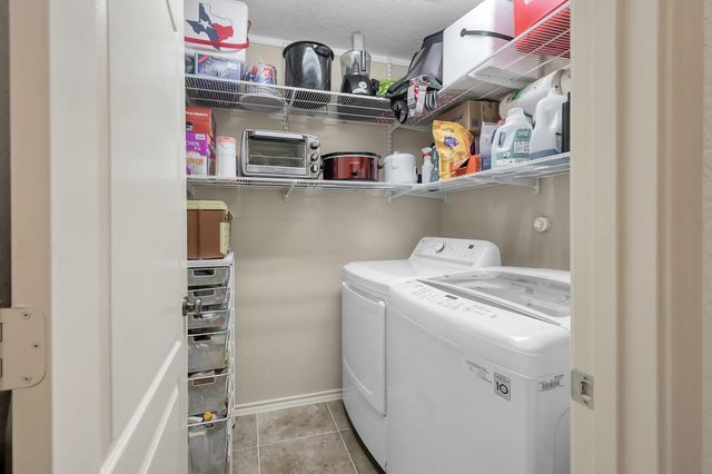 2318 Caroline Park Lane, Spring, TX 77386