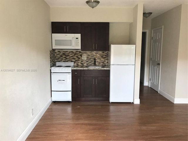 4260 NW 31st Terrace, Lauderdale Lakes, FL 33309