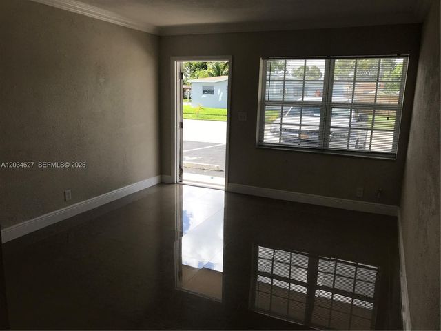 4260 NW 31st Terrace, Lauderdale Lakes, FL 33309