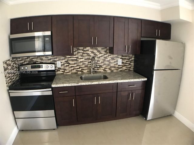4260 NW 31st Terrace, Lauderdale Lakes, FL 33309