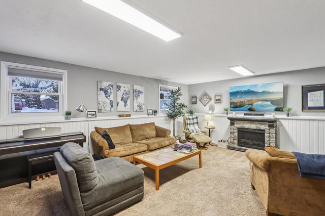 1164 Tifwood Drive, Jefferson, WI 53549