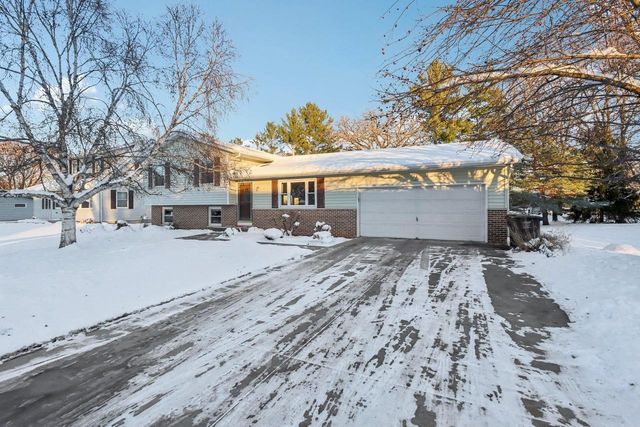 1164 Tifwood Drive, Jefferson, WI 53549