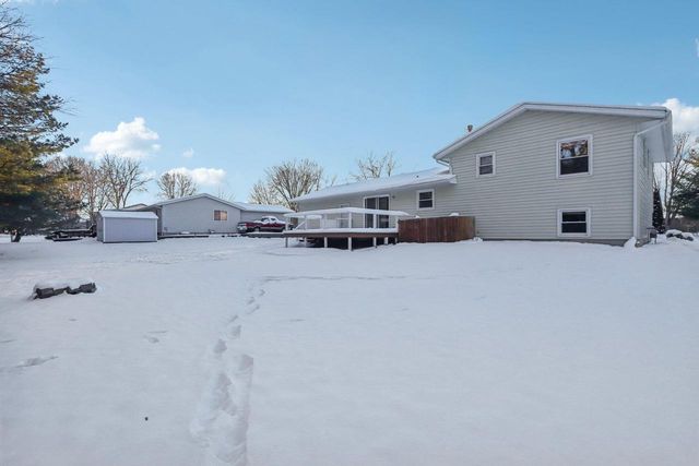 1164 Tifwood Drive, Jefferson, WI 53549