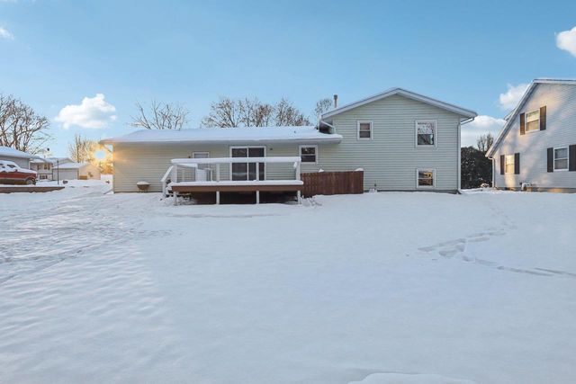 1164 Tifwood Drive, Jefferson, WI 53549
