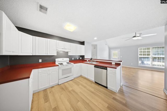34 Kingsway Road, Irmo, SC 29063