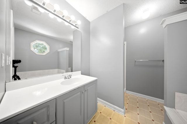 34 Kingsway Road, Irmo, SC 29063