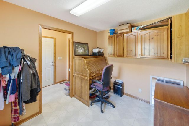 7524 58th St NE, Rochester, MN 55906