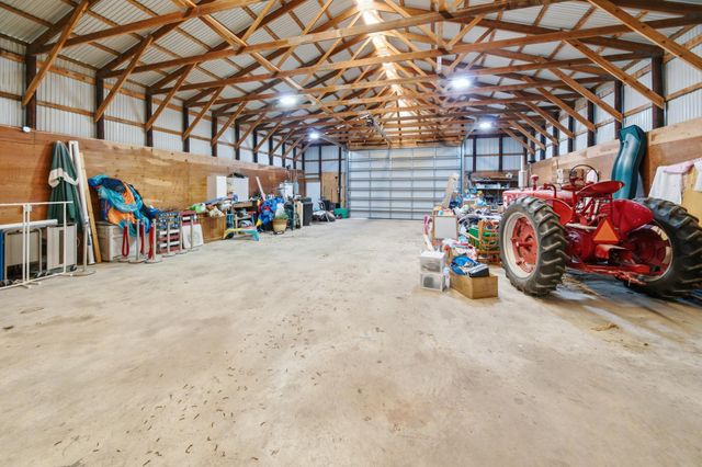 7524 58th St NE, Rochester, MN 55906