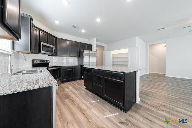 738 Friar Tuck Drive, Temple, TX 76502