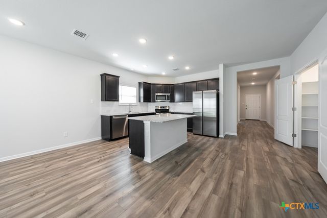 738 Friar Tuck Drive, Temple, TX 76502