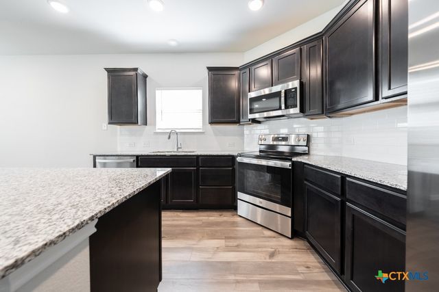 738 Friar Tuck Drive, Temple, TX 76502