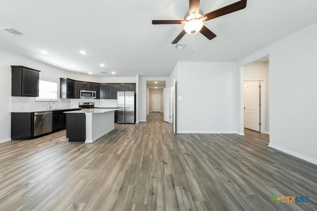 738 Friar Tuck Drive, Temple, TX 76502