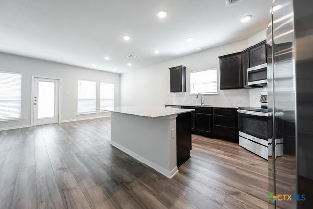 738 Friar Tuck Drive, Temple, TX 76502