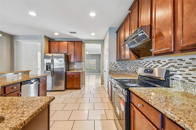 260 WILLIAMSON DRIVE, Davenport, FL 33897