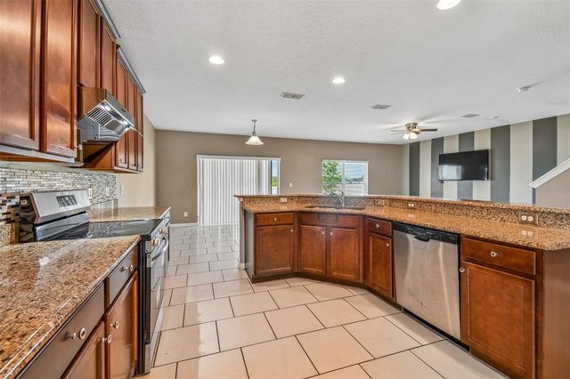 260 WILLIAMSON DRIVE, Davenport, FL 33897