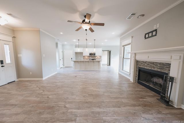 215 Indianhead Drive, Sherwood, AR 72120