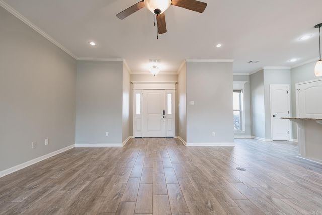 215 Indianhead Drive, Sherwood, AR 72120