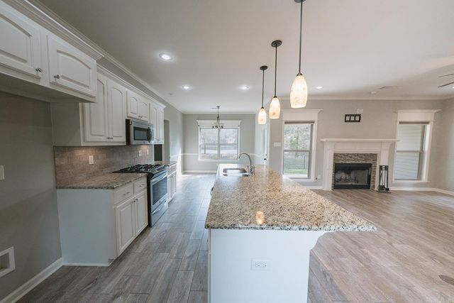 215 Indianhead Drive, Sherwood, AR 72120