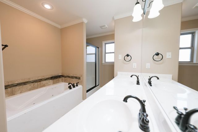 215 Indianhead Drive, Sherwood, AR 72120