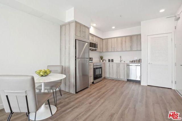 1350 Court Street, Los Angeles, CA 90026