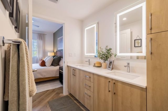 11290 Cooper Drive 104, Royal Palm Beach, FL 33414