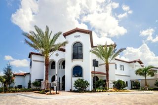 11290 Cooper Drive 104, Royal Palm Beach, FL 33414