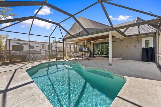 449 SE Glenwood Drive, Port St. Lucie, Port St Lucie, FL 34953