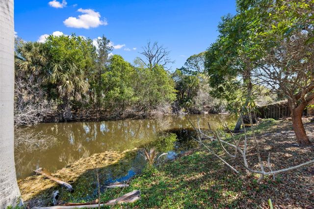 449 SE Glenwood Drive, Port St. Lucie, Port St Lucie, FL 34953