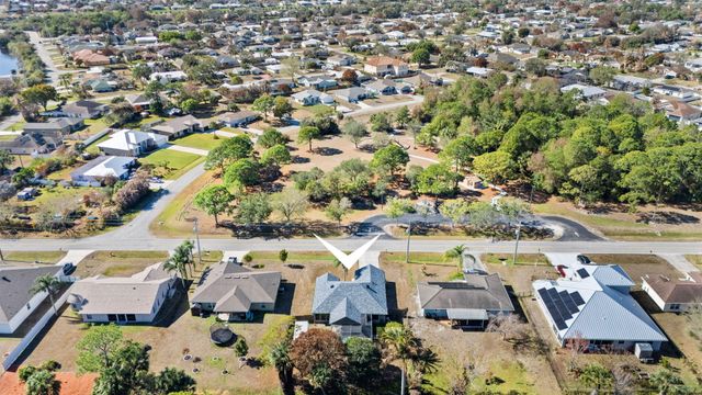 449 SE Glenwood Drive, Port St. Lucie, Port St Lucie, FL 34953