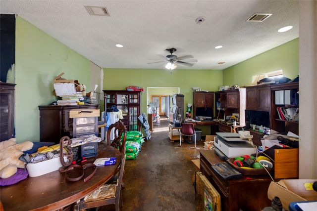 440 Vz County Road 3708, Wills Point, TX 75169