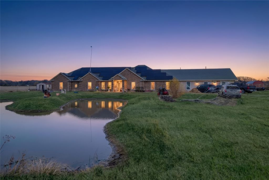 440 Vz County Road 3708, Wills Point, TX 75169