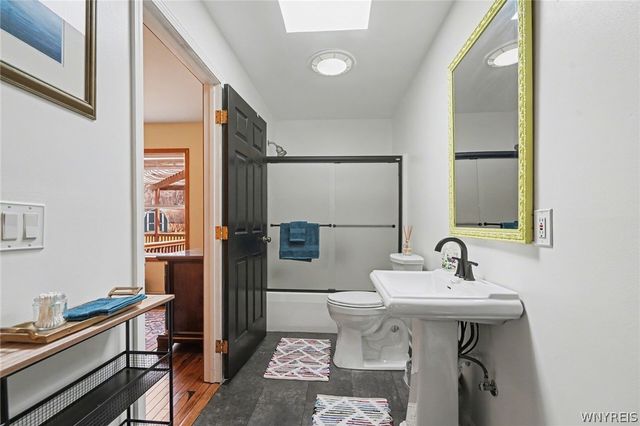 10960 Dennison Road, Hanover, NY 14062