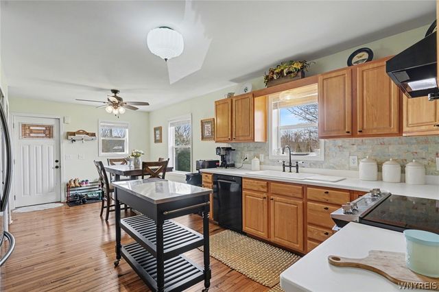 10960 Dennison Road, Hanover, NY 14062