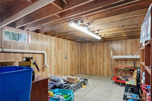 10960 Dennison Road, Hanover, NY 14062