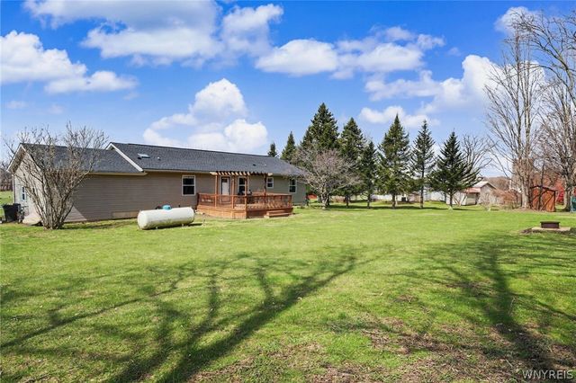 10960 Dennison Road, Hanover, NY 14062