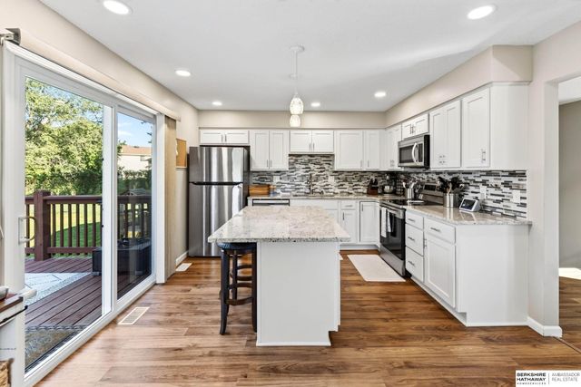 2542 S 152 Avenue Circle, Omaha, NE 68144