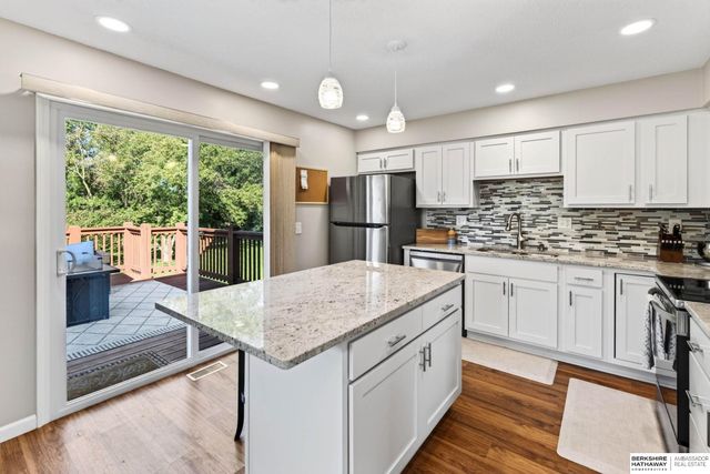 2542 S 152 Avenue Circle, Omaha, NE 68144