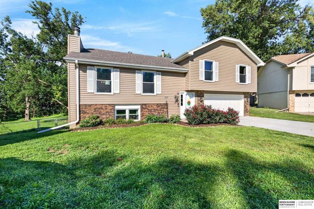 2542 S 152 Avenue Circle, Omaha, NE 68144