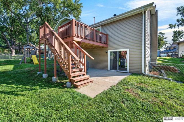 2542 S 152 Avenue Circle, Omaha, NE 68144