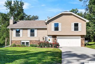 2542 S 152 Avenue Circle, Omaha, NE 68144