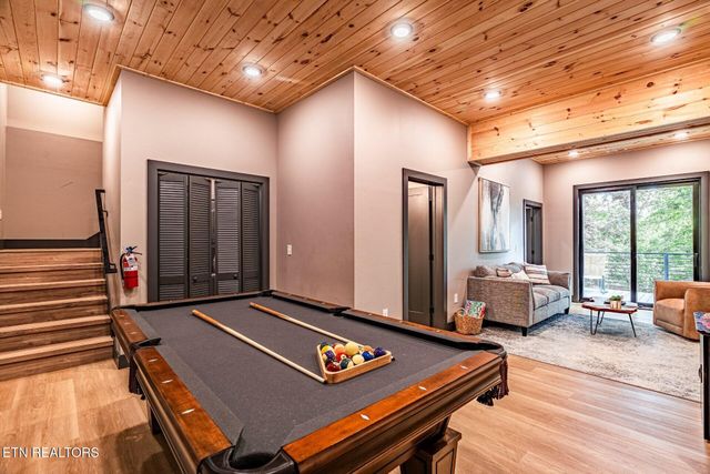 1422 Reedmont Way, Sevierville, TN 37876