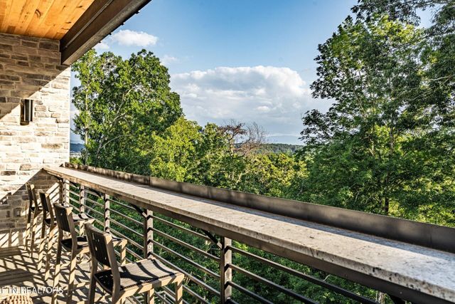 1422 Reedmont Way, Sevierville, TN 37876