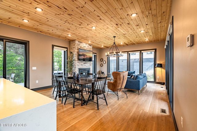 1422 Reedmont Way, Sevierville, TN 37876