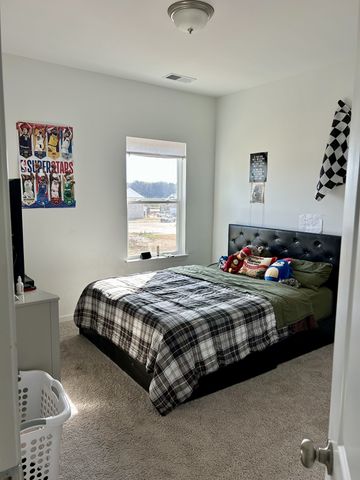 236 Summerlin Dr, Gallatin, TN 37066