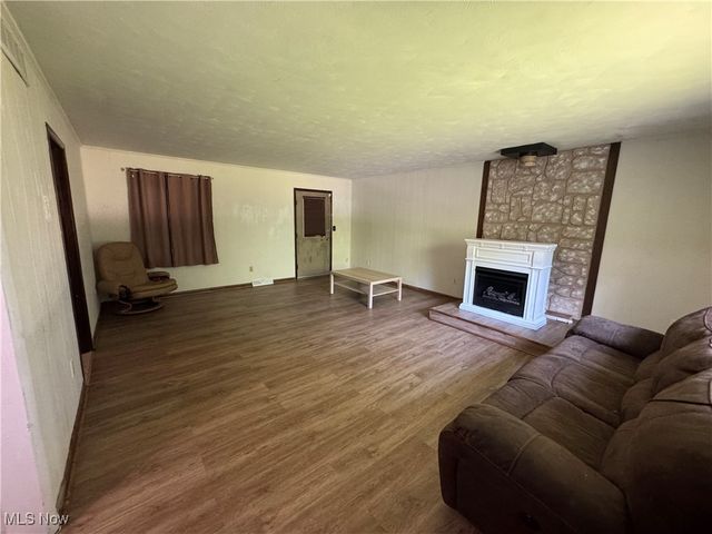 4506 Green Glen Drive, Canfield, OH 44511