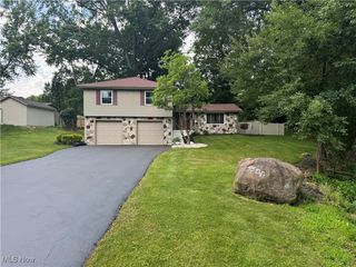 4506 Green Glen Drive, Canfield, OH 44511