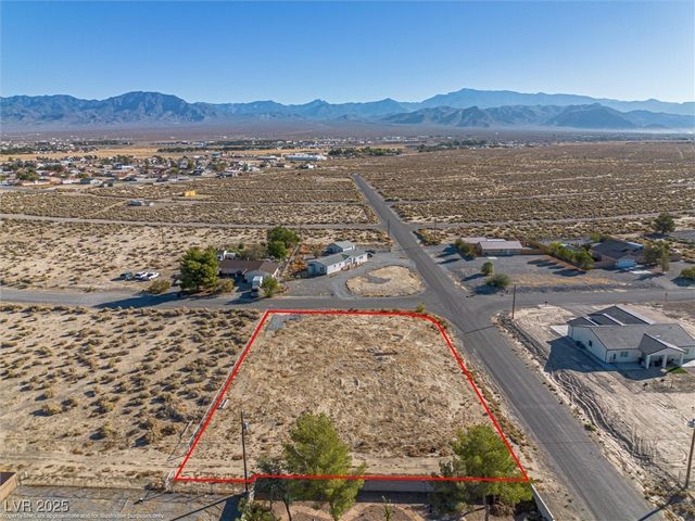 2330 South Laguna Street, Pahrump, NV 89048