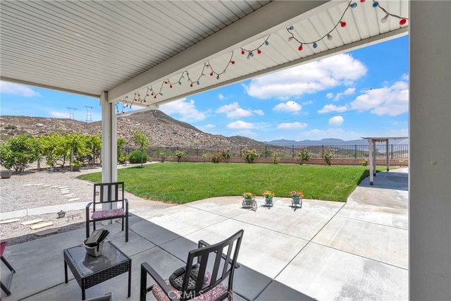 474 Rushmore Peak, Beaumont, CA 92223