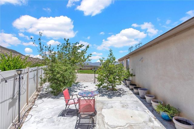 474 Rushmore Peak, Beaumont, CA 92223