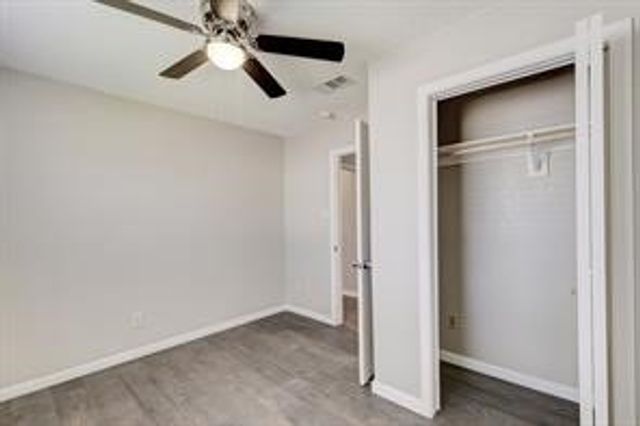 2422 Jewell Drive, Arlington, TX 76016